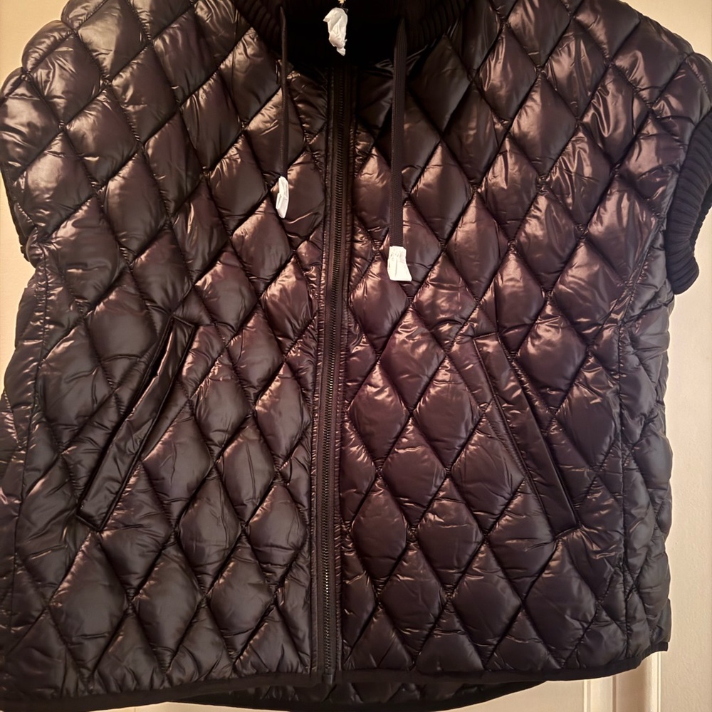 Martha Stewart/signature diamond Black short sleeve Quilted Jacket - Picture 2 of 8